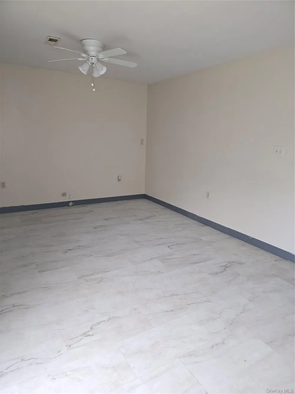 154 Washington Street #4 Athens, NY 12015