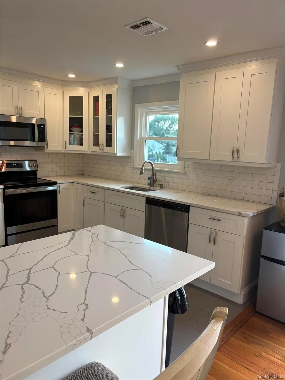 6 Starling Court Coram, NY 11727