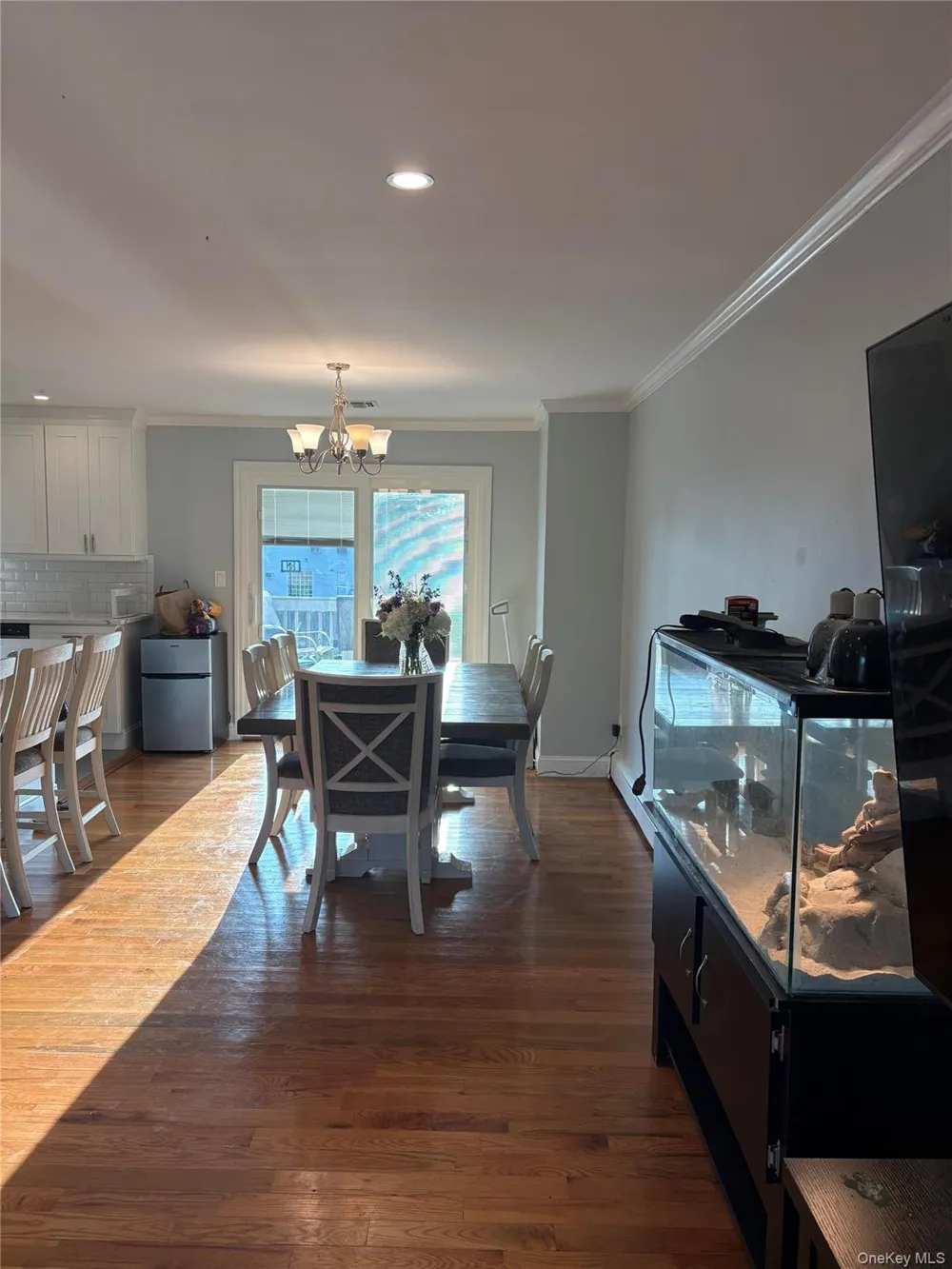 6 Starling Court Coram, NY 11727