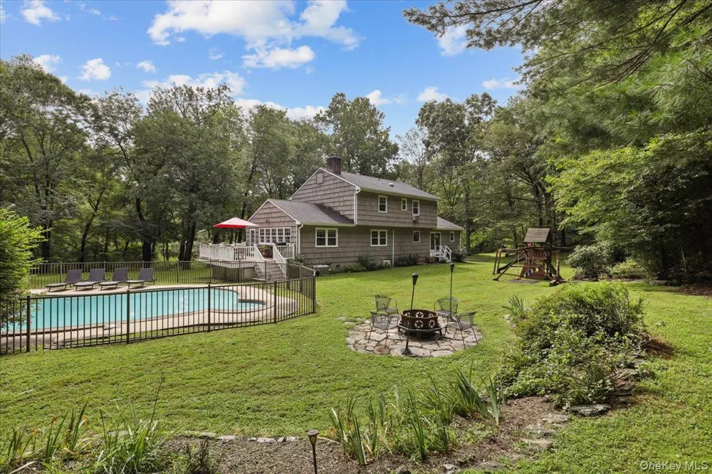 149 Brook Farm Road E Bedford, NY 10576