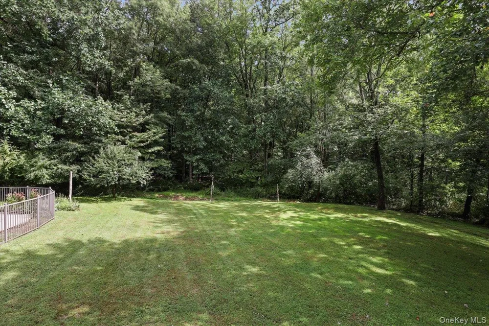 149 Brook Farm Road E Bedford, NY 10576