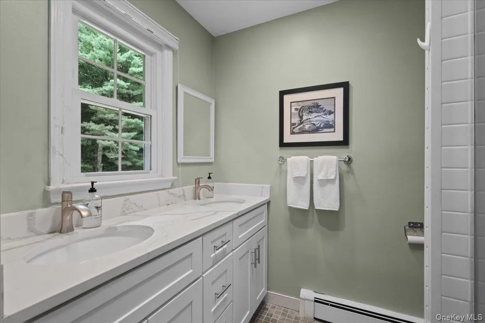 149 Brook Farm Road E Bedford, NY 10576