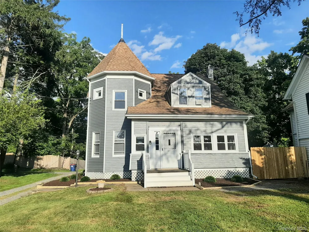 46 Old Post Road Staatsburg, NY 12580