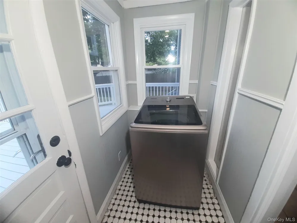 46 Old Post Road Staatsburg, NY 12580