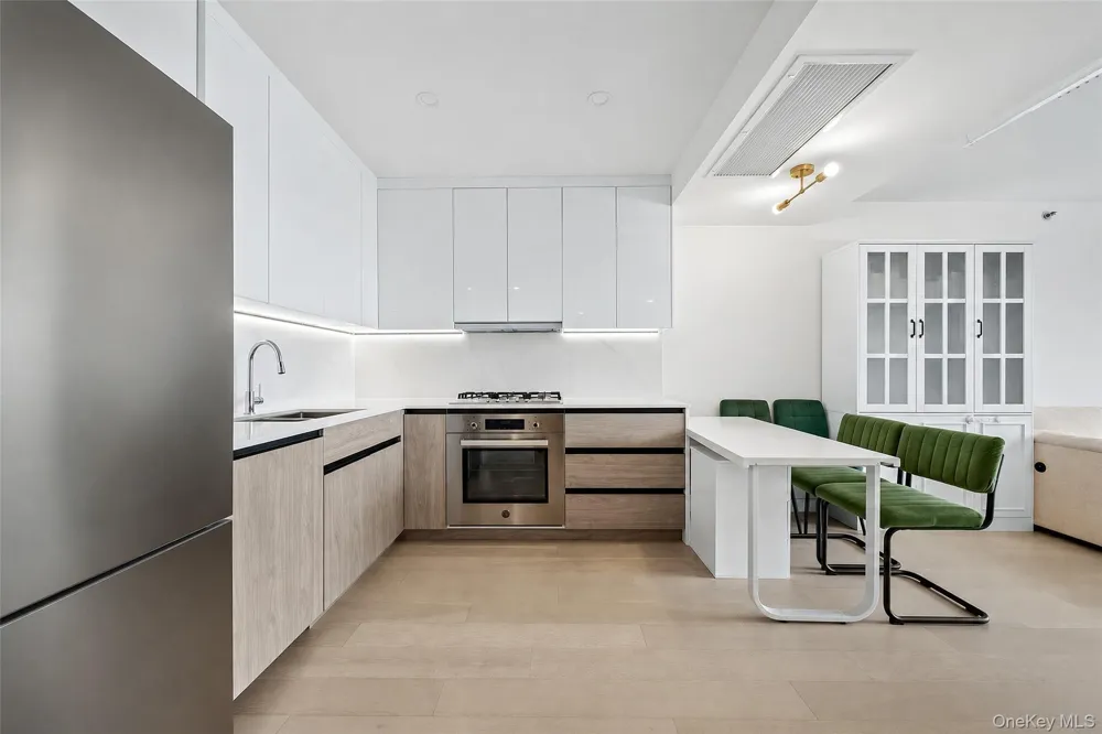 14449 Northern Boulevard #608 Flushing, NY 11354