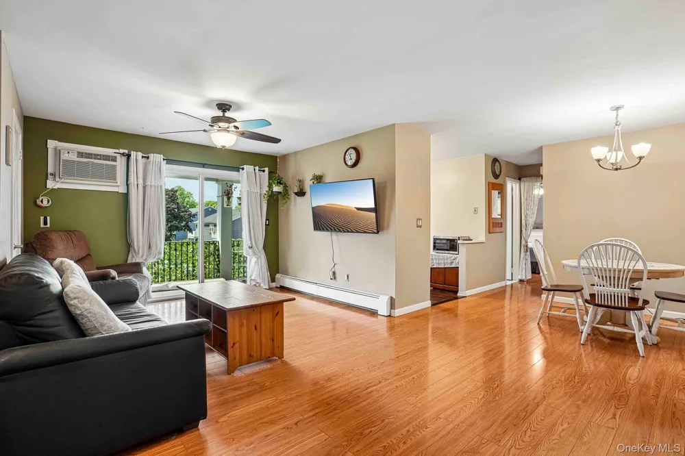 15 Doxbury Lane Suffern, NY 10901