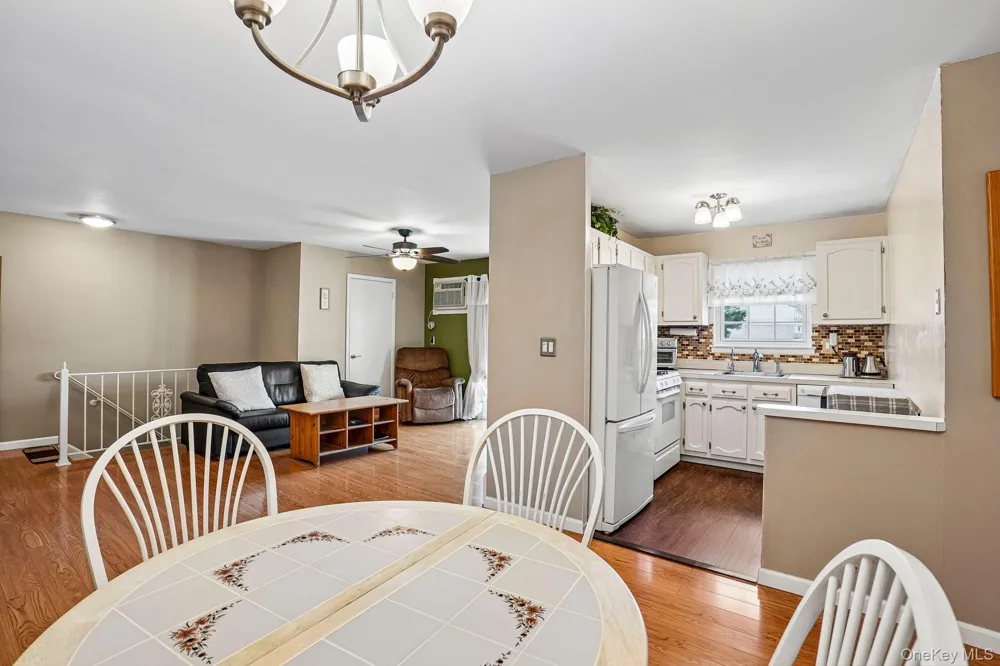 15 Doxbury Lane Suffern, NY 10901