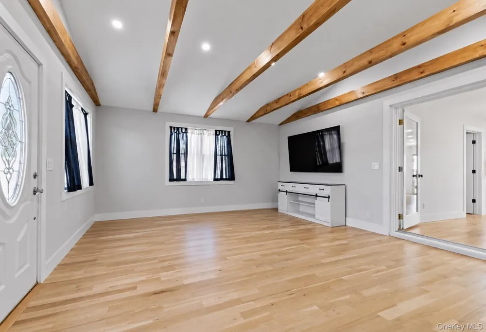 55 Alhambra Road Massapequa, NY 11758