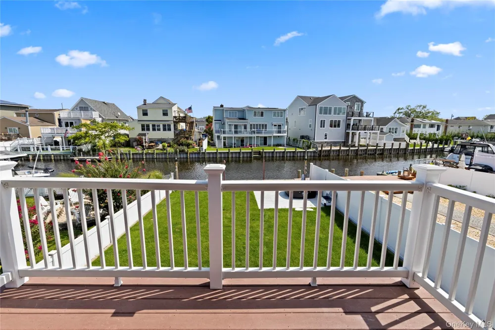 55 Alhambra Road Massapequa, NY 11758