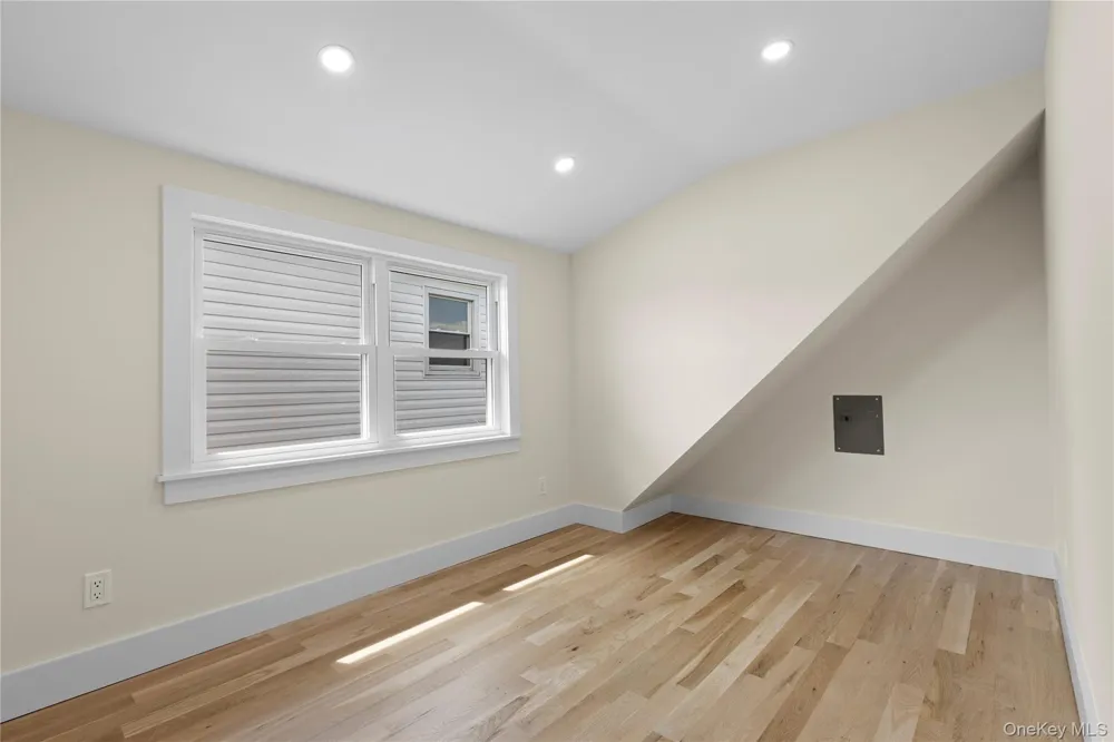 55 Alhambra Road Massapequa, NY 11758