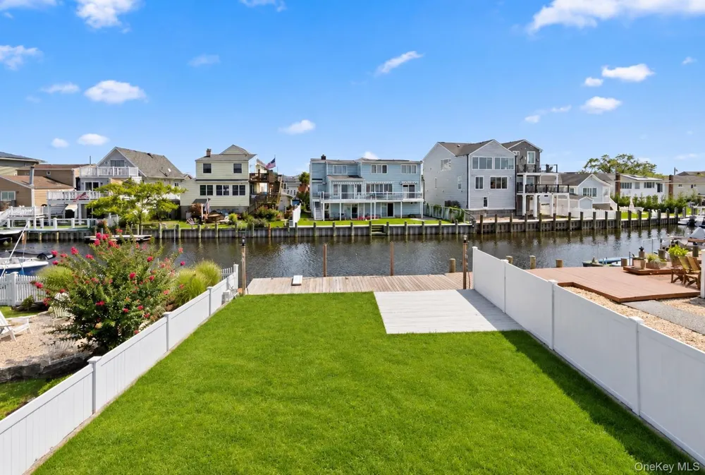 55 Alhambra Road Massapequa, NY 11758