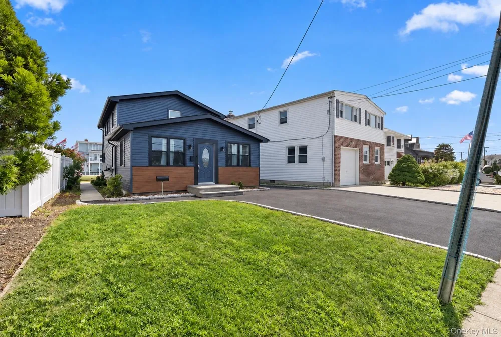 55 Alhambra Road Massapequa, NY 11758