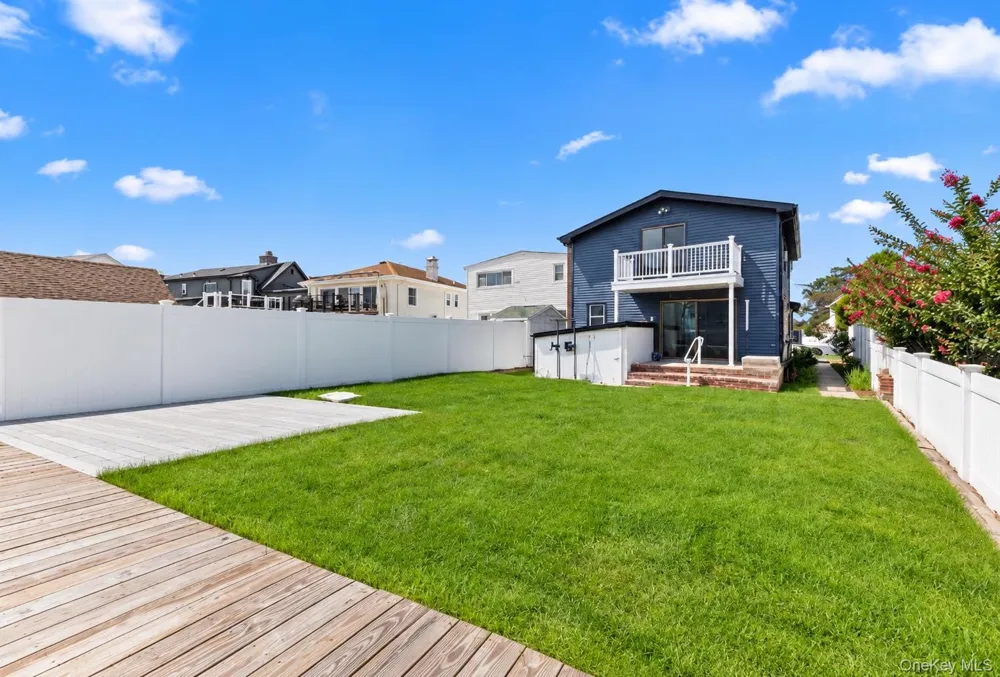 55 Alhambra Road Massapequa, NY 11758