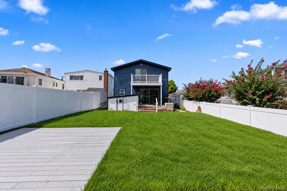 55 Alhambra Road Massapequa, NY 11758