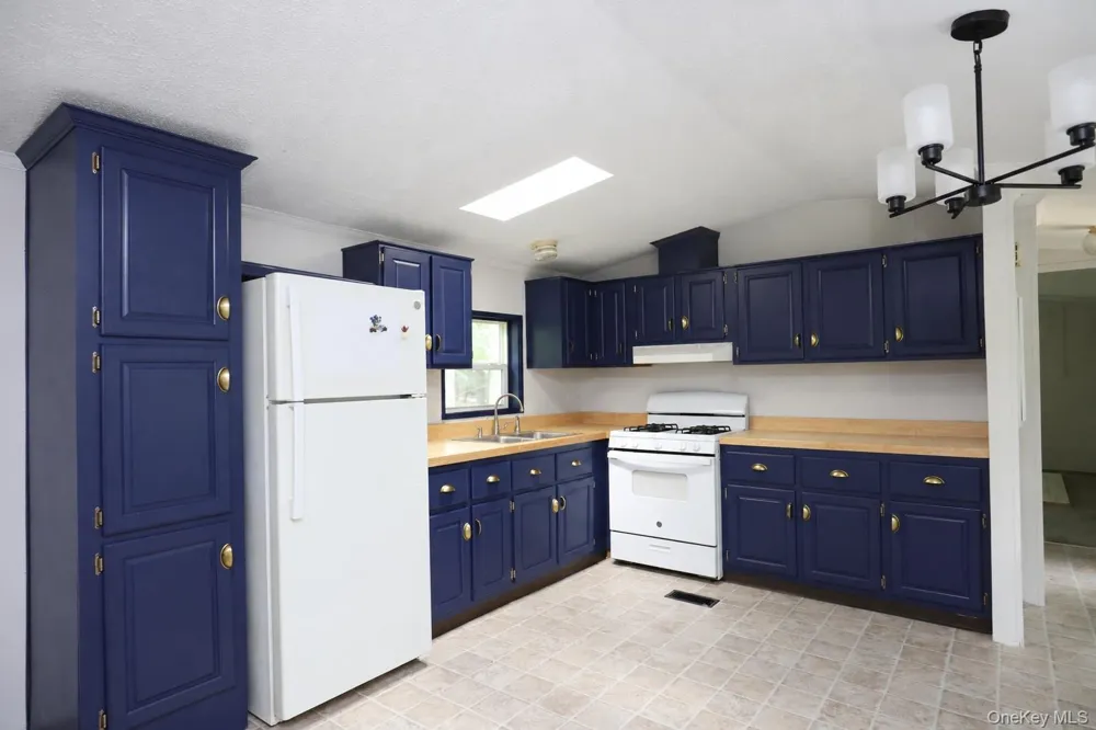 130 Timberwall Road ##37 Saugerties, NY 12477