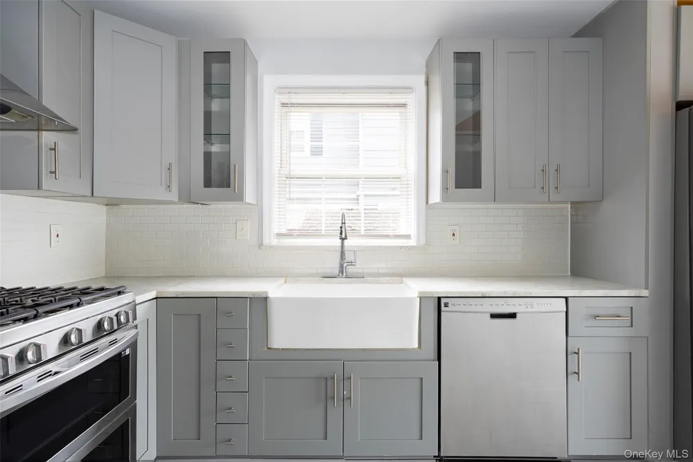67 S Grand Avenue Poughkeepsie, NY 12603