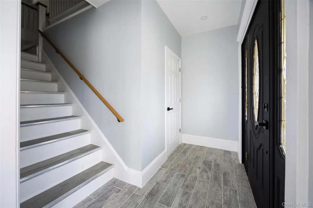 67 S Grand Avenue Poughkeepsie, NY 12603