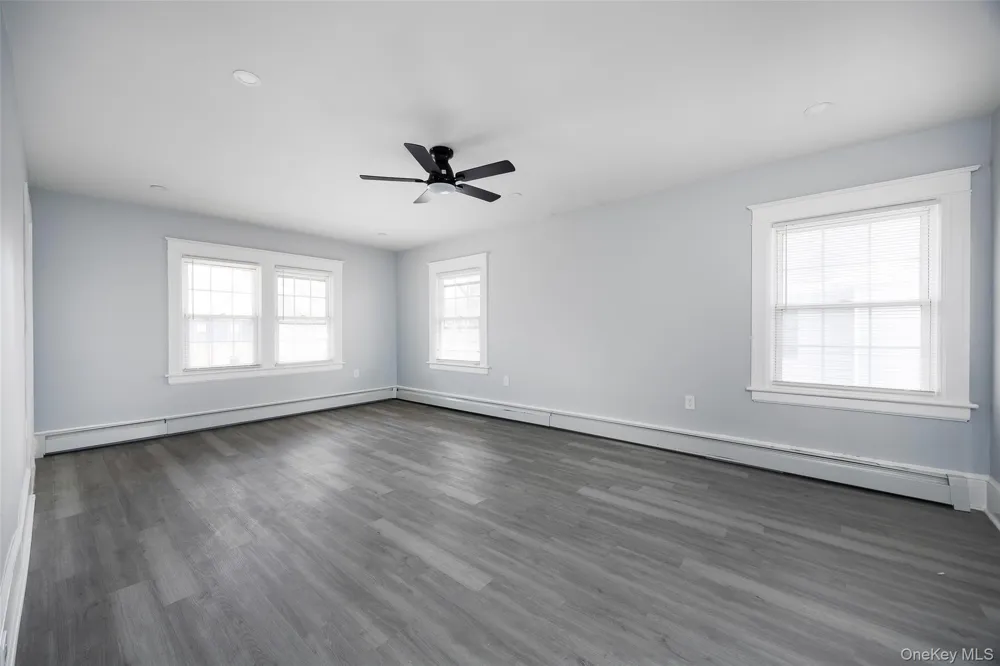 67 S Grand Avenue Poughkeepsie, NY 12603