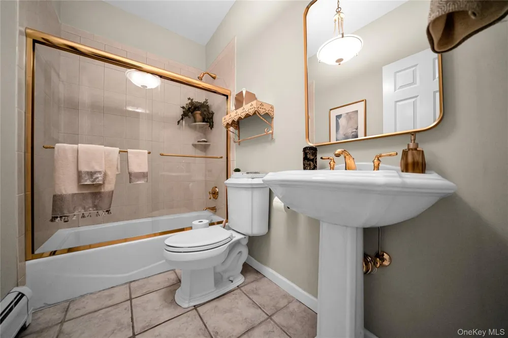 11 Croyden Lane New City, NY 10956