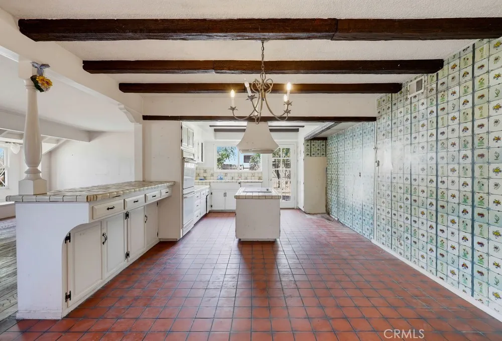 2681 Channing Way Los Alamitos, CA 90720