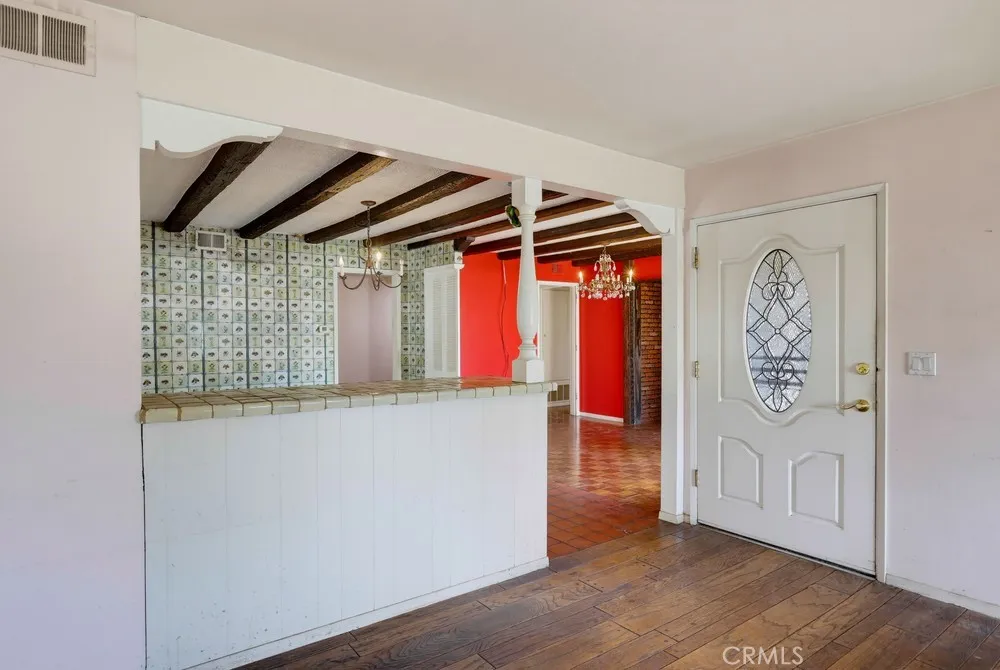 2681 Channing Way Los Alamitos, CA 90720