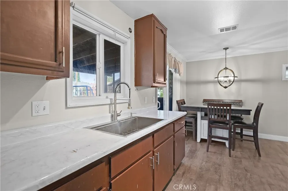 14725 Manzanillo Cabazon, CA 92230