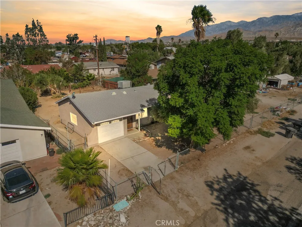 14725 Manzanillo Cabazon, CA 92230