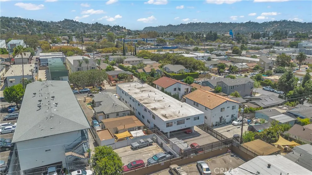 3315 Andrita Los Angeles, CA 90065