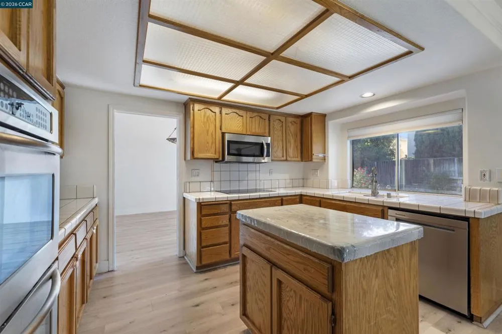 1418 Blue Jay Ct Tracy, CA 95376