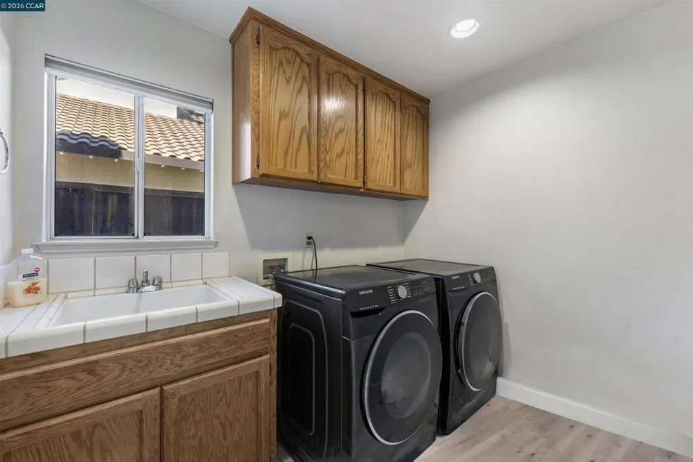 1418 Blue Jay Ct Tracy, CA 95376