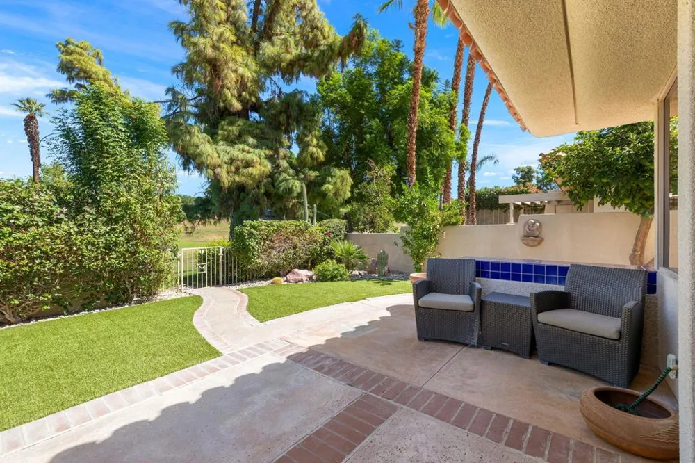 47 Kavenish Drive Rancho Mirage, CA 92270
