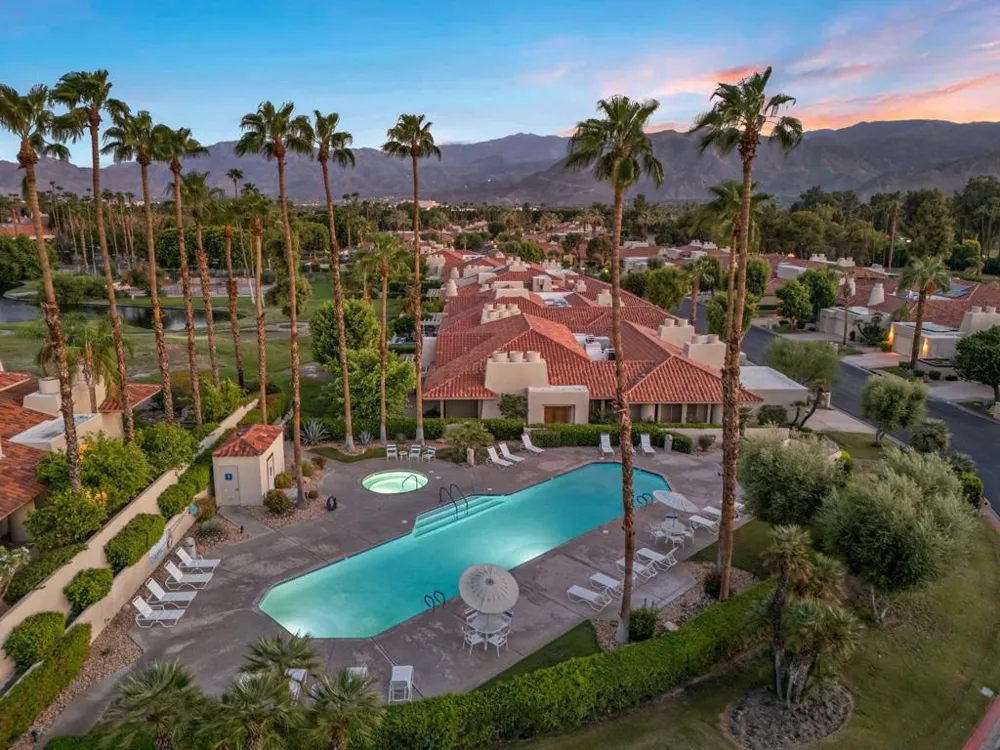 47 Kavenish Drive Rancho Mirage, CA 92270