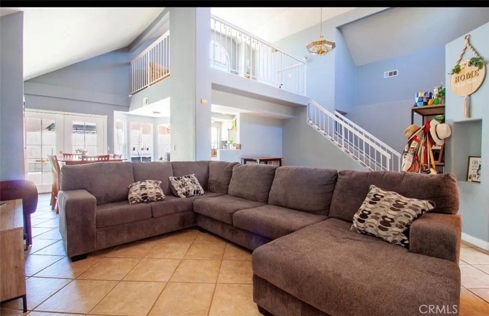36848 Hillcrest Palmdale, CA 93552