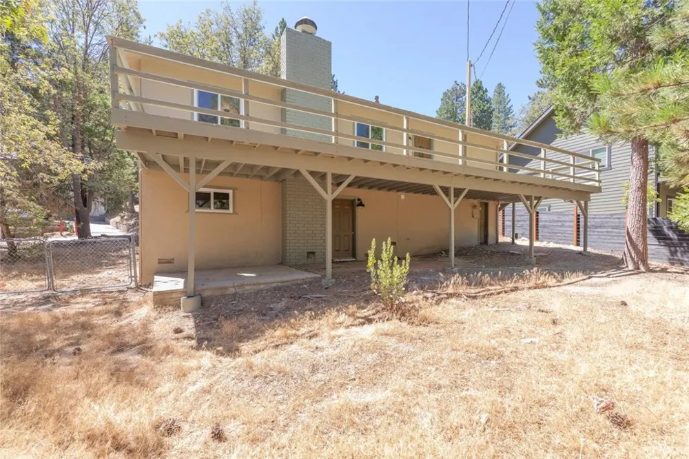 27508 School Lake Arrowhead, CA 92352