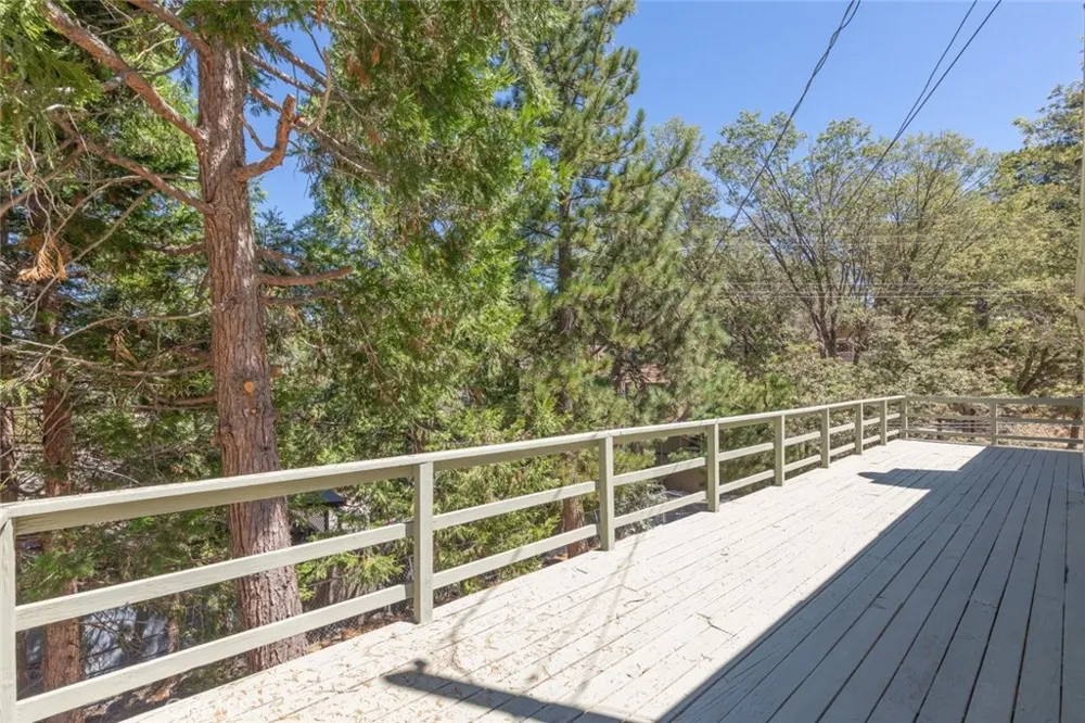 27508 School Lake Arrowhead, CA 92352