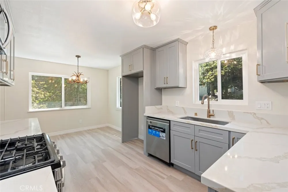 27508 School Lake Arrowhead, CA 92352