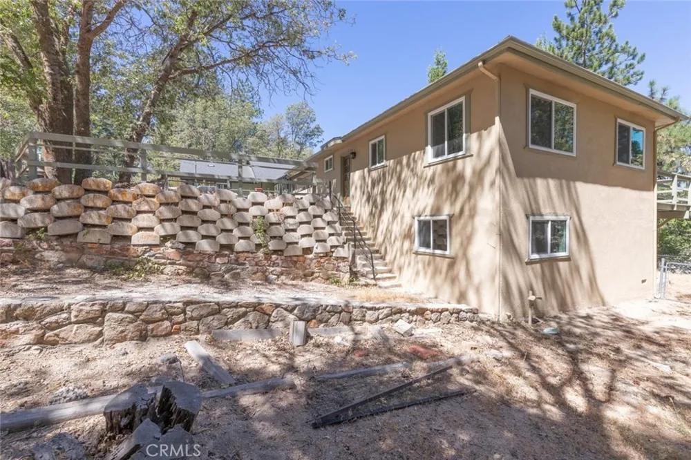 27508 School Lake Arrowhead, CA 92352