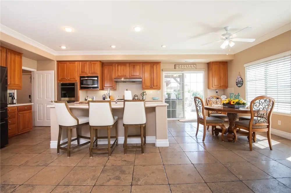 12575 Carmel Knolls Drive Rancho Cucamonga, CA 91739