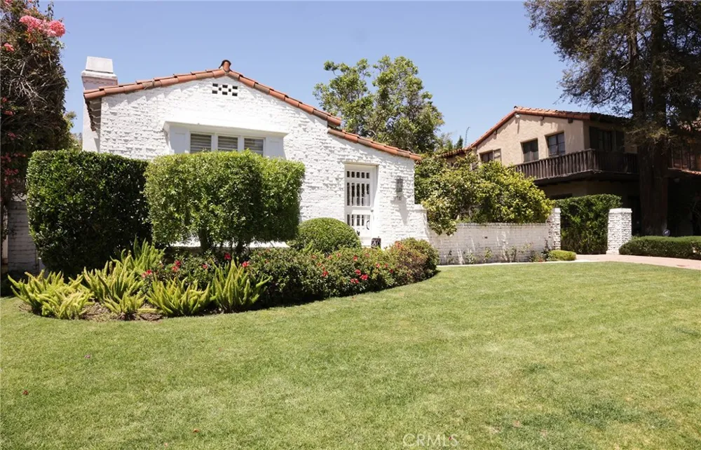 10781 Lindbrook Los Angeles, CA 90024