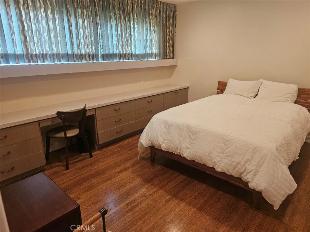 10781 Lindbrook Los Angeles, CA 90024