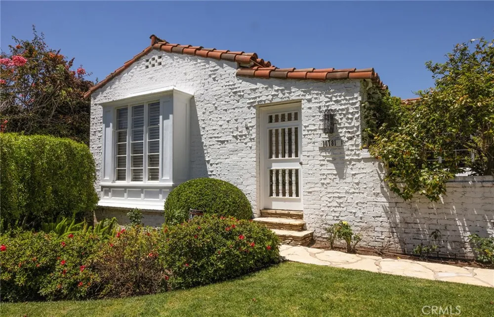 10781 Lindbrook Los Angeles, CA 90024