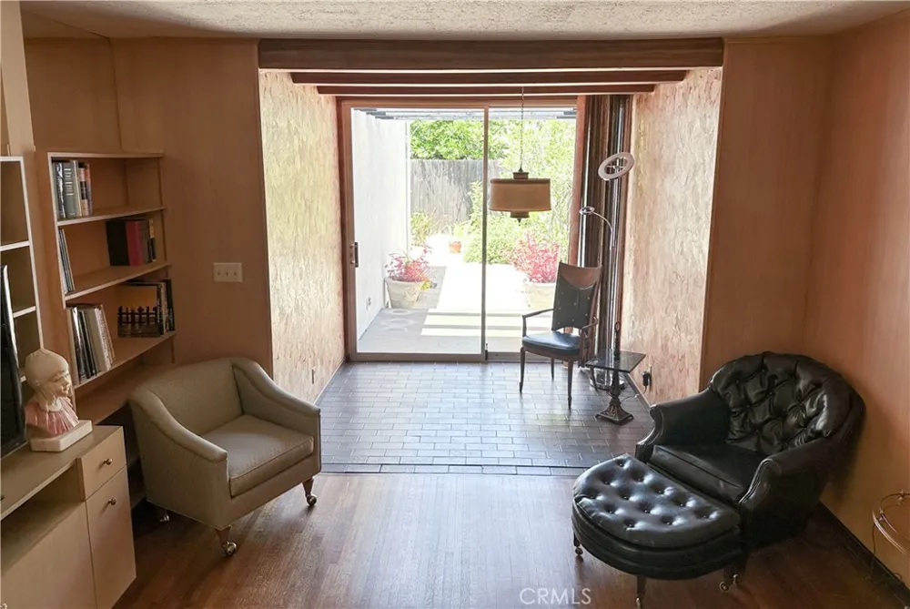 10781 Lindbrook Los Angeles, CA 90024