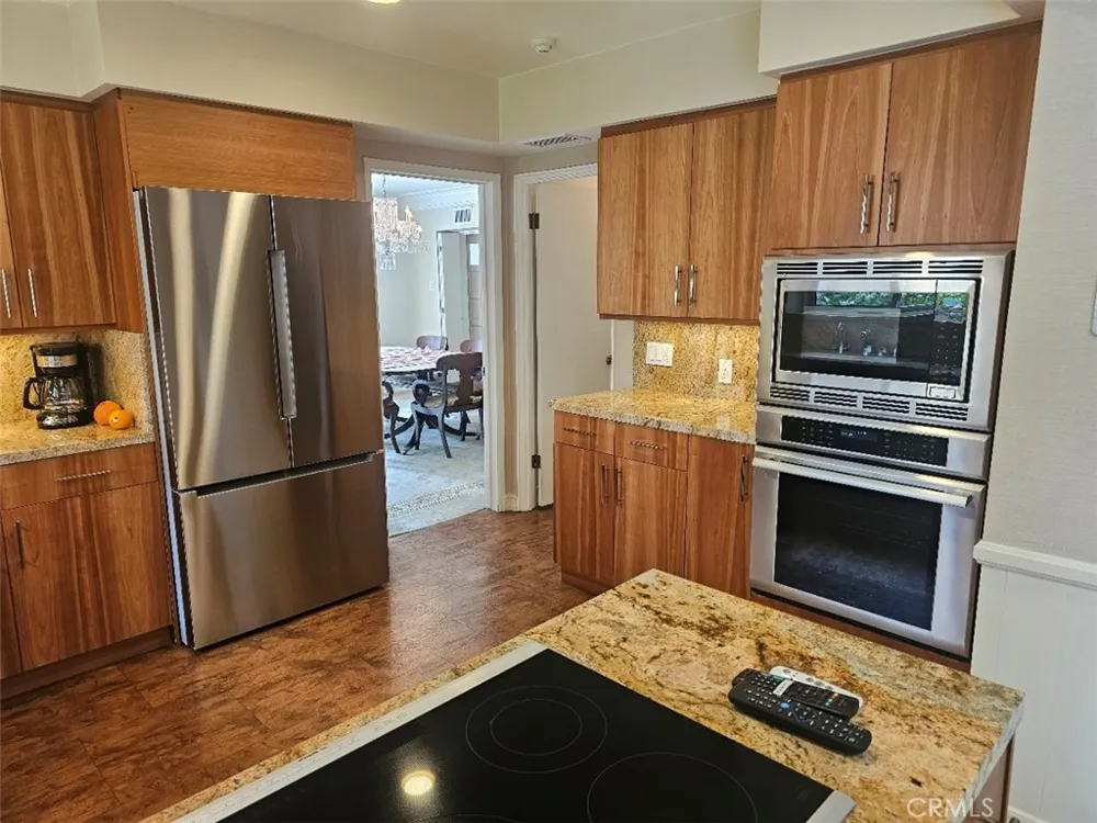 10781 Lindbrook Los Angeles, CA 90024