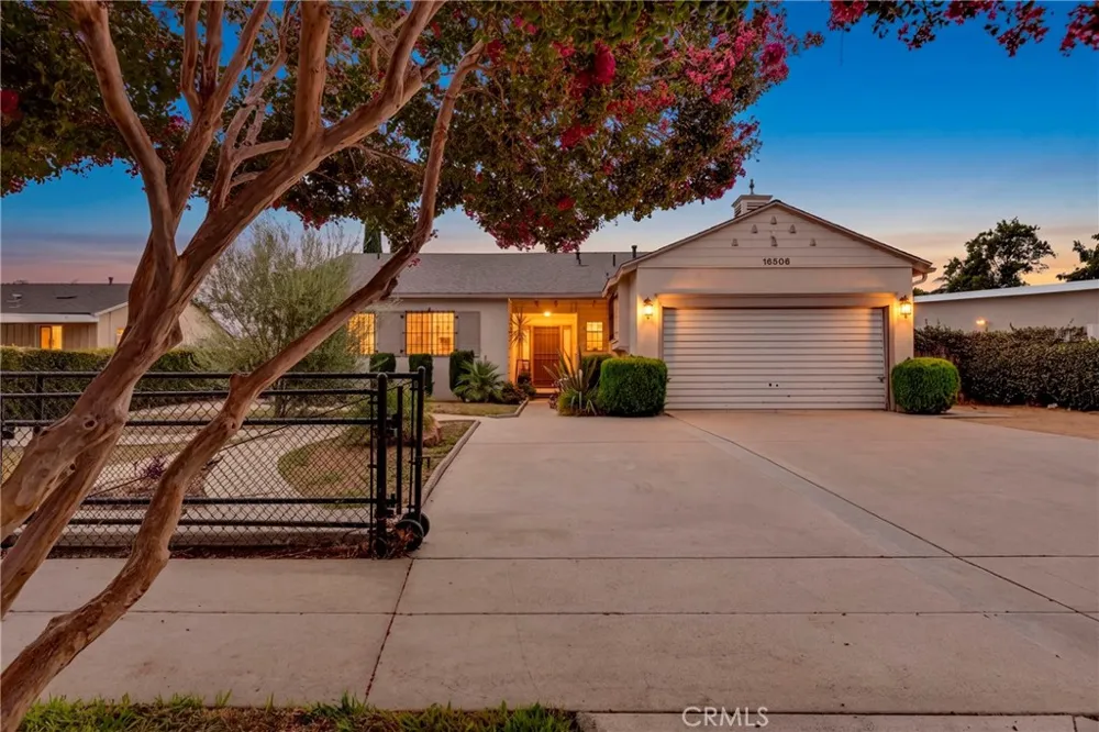 16506 Halsted Street Northridge, CA 91343