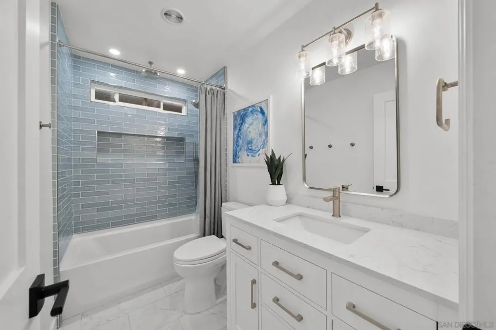 339 339 Delage Dr Encinitas, CA 92024