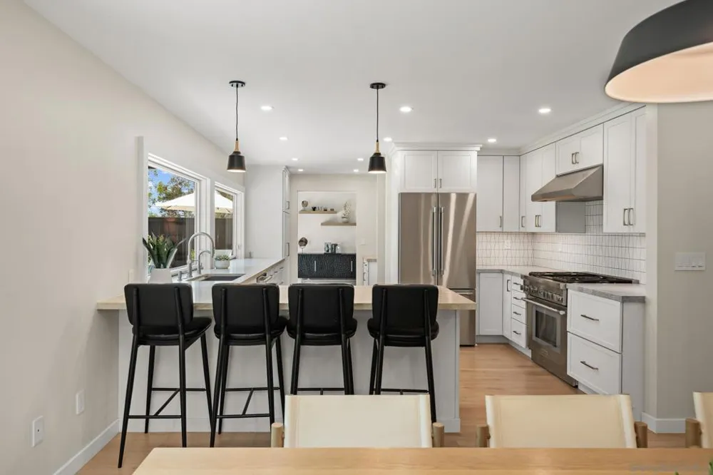 339 339 Delage Dr Encinitas, CA 92024