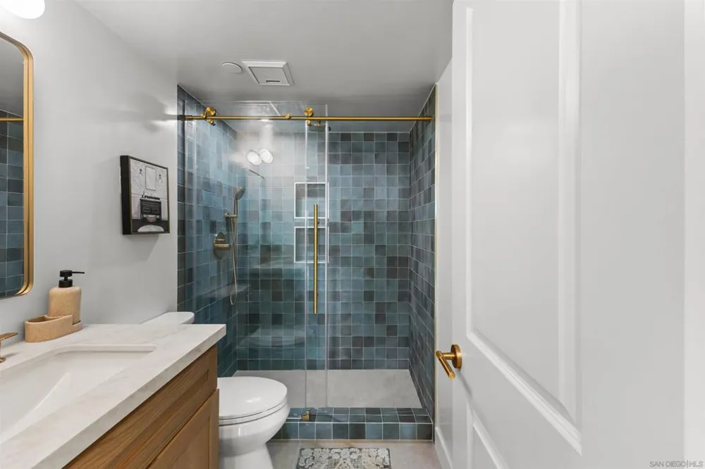 230 W Laurel St #502 San Diego, CA 92101