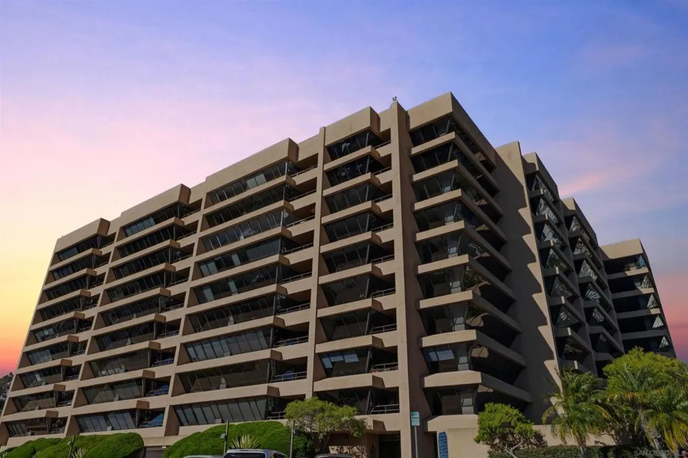 230 W Laurel St #502 San Diego, CA 92101