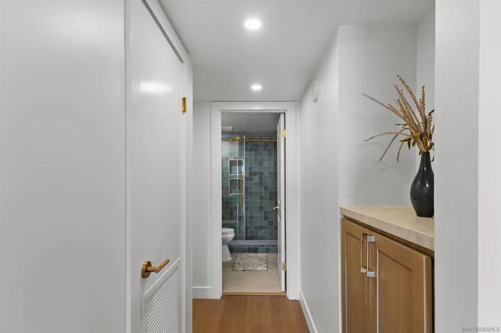 230 W Laurel St #502 San Diego, CA 92101