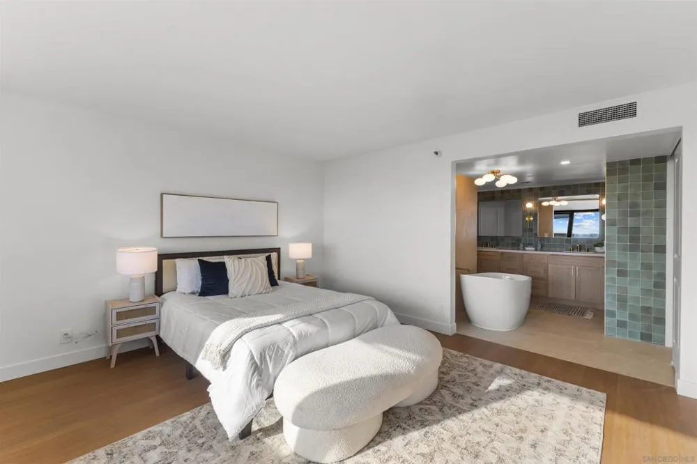 230 W Laurel St #502 San Diego, CA 92101